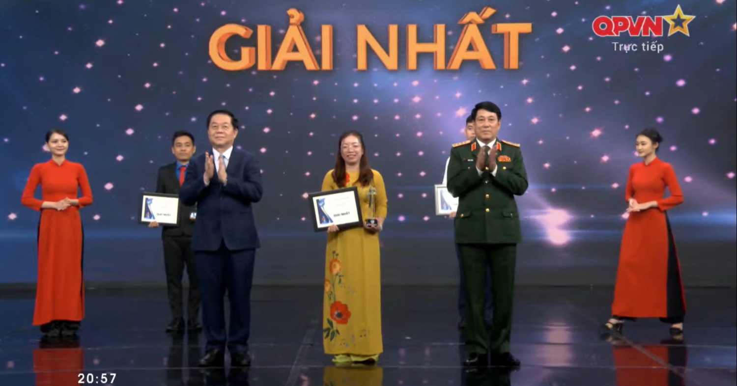 Thí sinh Lê Thị An, giảng viên khoa Đại cương BETU xuất sắc đạt giải Nhất.